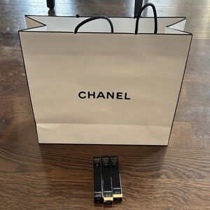 CHANEL Eye Makeup Set